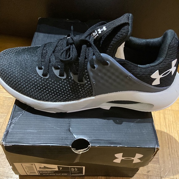 BRAND NEW Men's HOVR Rise 3 Training Shoes, Gym, Lightweight, Mesh - Picture 5 of 5